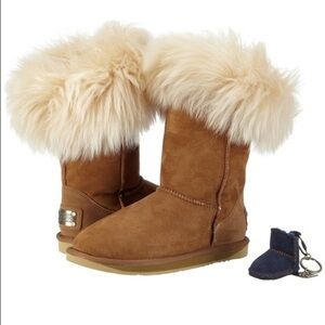Foxy Shearling Short Boot
